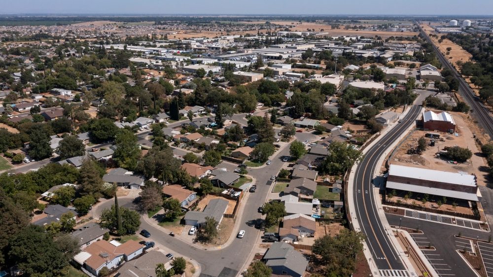 Afternoon aerial view of a suburban neighborhood of Elk Grove